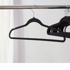 Black Velvet Non-Slip Hanger - 25ct set